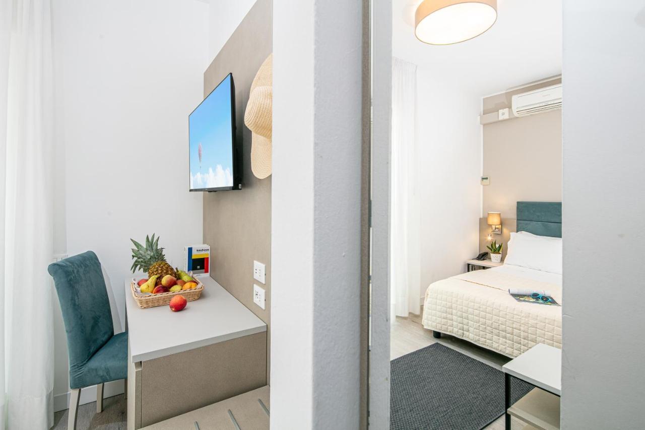 Pigalle Hotel 3*